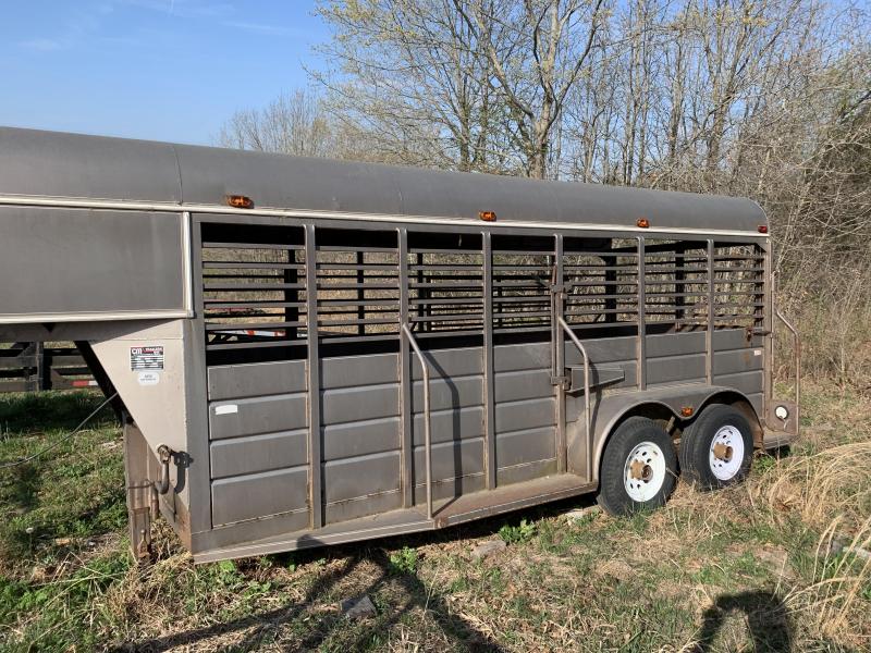 2021 CM Used CM Stock Trailer Livestock Trailer 2021 CM Used CM Stock Trailer Livestock Trailer