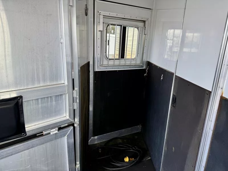 used Horse Trailers Exiss Trailers  for sale, in Galt, CA Thumbnail 29