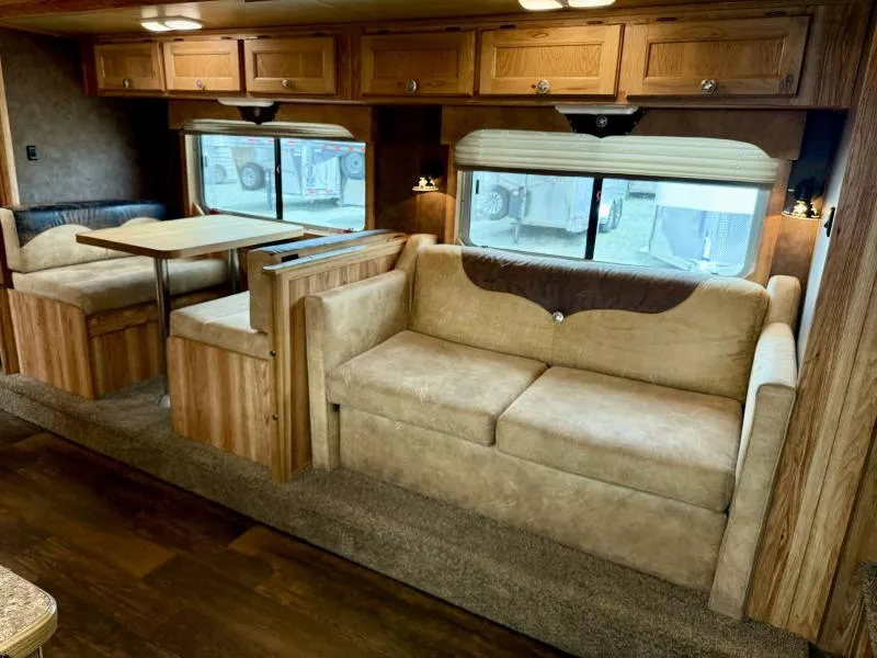 used Horse Trailers Exiss Trailers  for sale, in Galt, CA Thumbnail 6