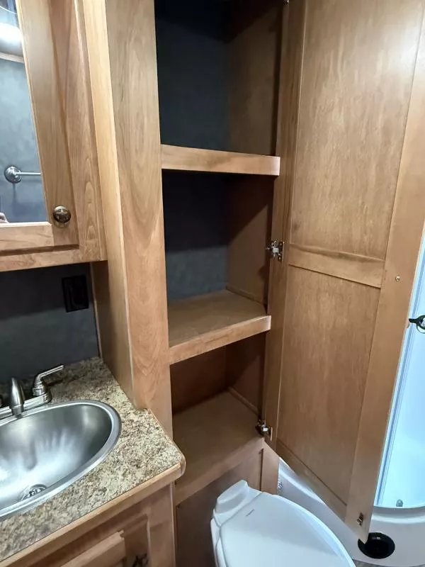 new Stock / Stock Combo Trailers Merhow Trailers  for sale, in Galt, CA Thumbnail 19