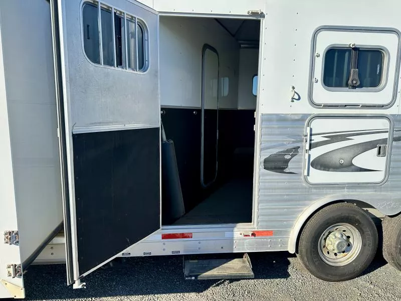 used Horse Trailers Exiss Trailers  for sale, in Galt, CA Thumbnail 43