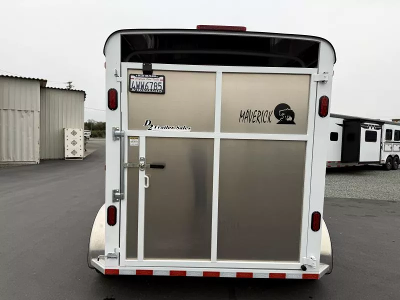 used Horse Trailers Maverick Trailers  for sale, in Galt, CA Thumbnail 7