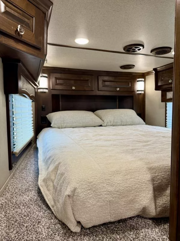 new Horse Trailers Merhow Trailers  for sale, in Galt, CA Thumbnail 4