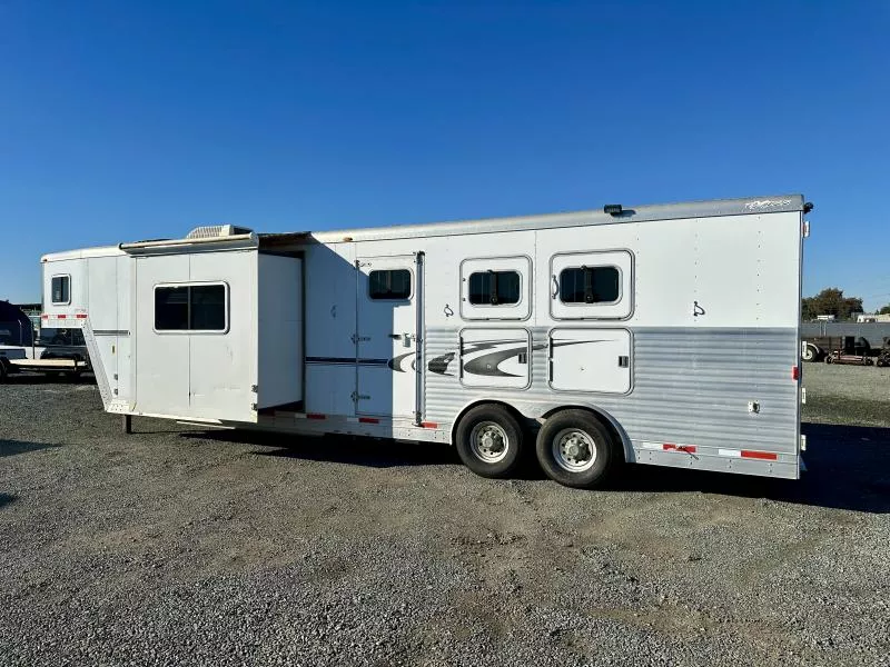 used Horse Trailers Exiss Trailers  for sale, in Galt, CA Thumbnail 42