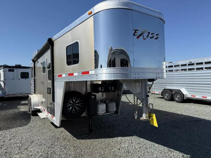 used Horse Trailers Exiss Trailers  for sale, in Galt, CA Thumbnail 2