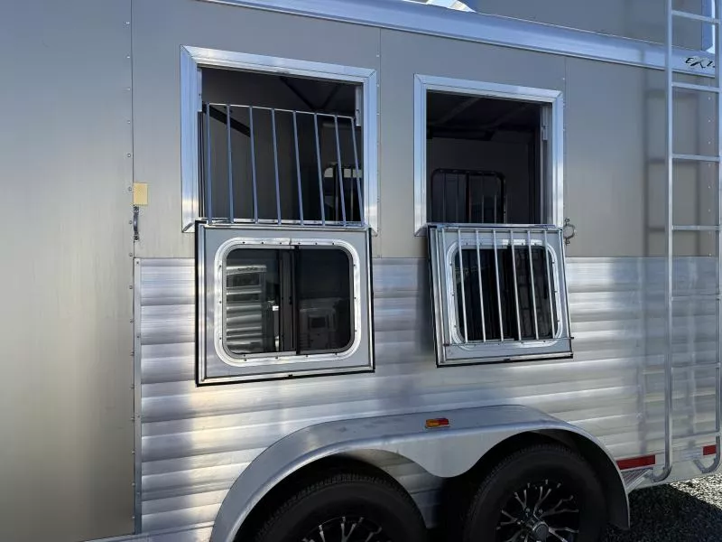 used Horse Trailers Exiss Trailers  for sale, in Galt, CA Thumbnail 27