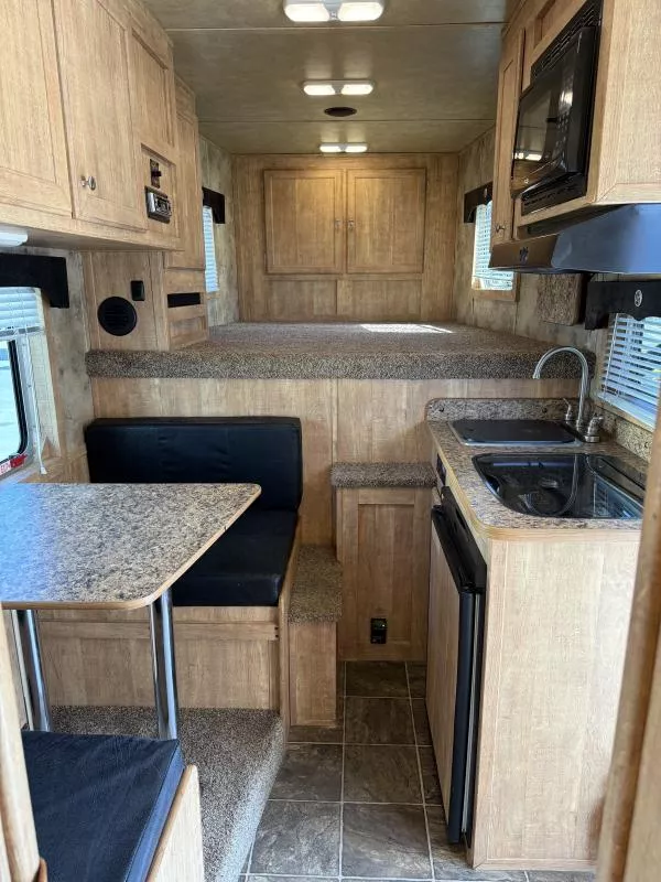 used Horse Trailers Exiss Trailers  for sale, in Galt, CA Thumbnail 6