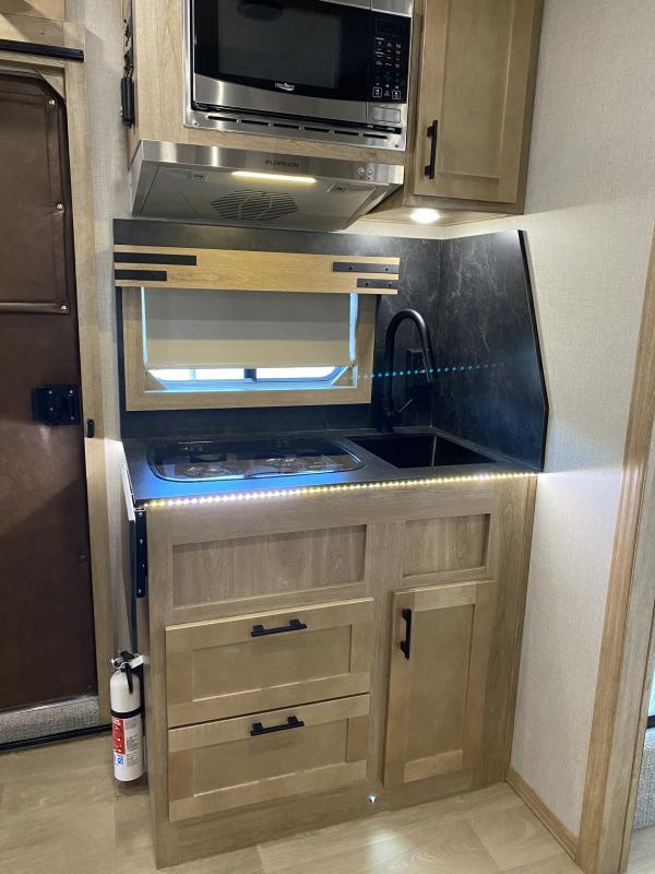 new Horse Trailers Exiss Trailers  for sale, in Galt, CA Thumbnail 15