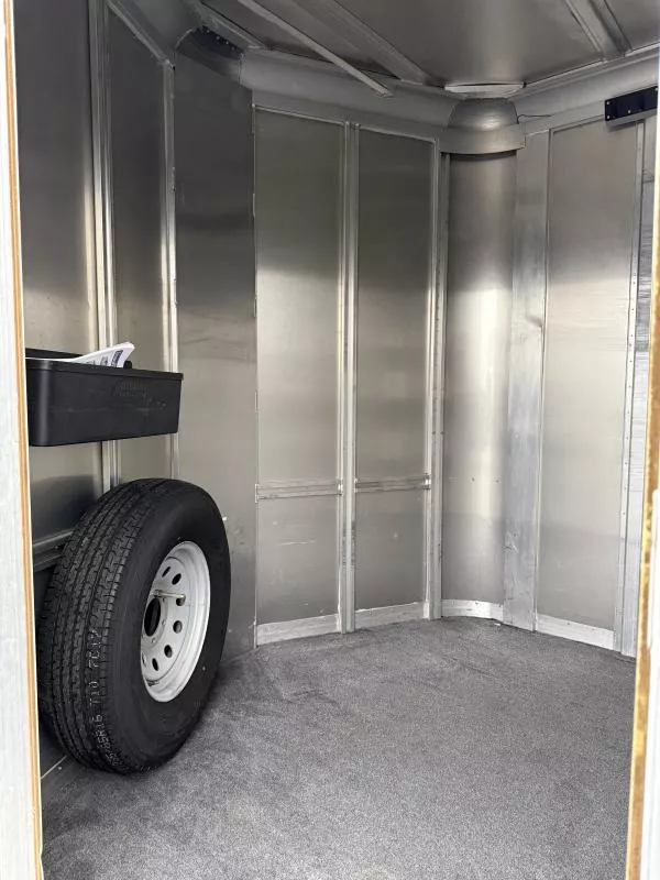 used Horse Trailers Featherlite  for sale, in Galt, CA Thumbnail 3