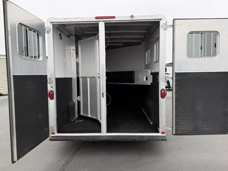 used Horse Trailers Featherlite  for sale, in Galt, CA Thumbnail 9