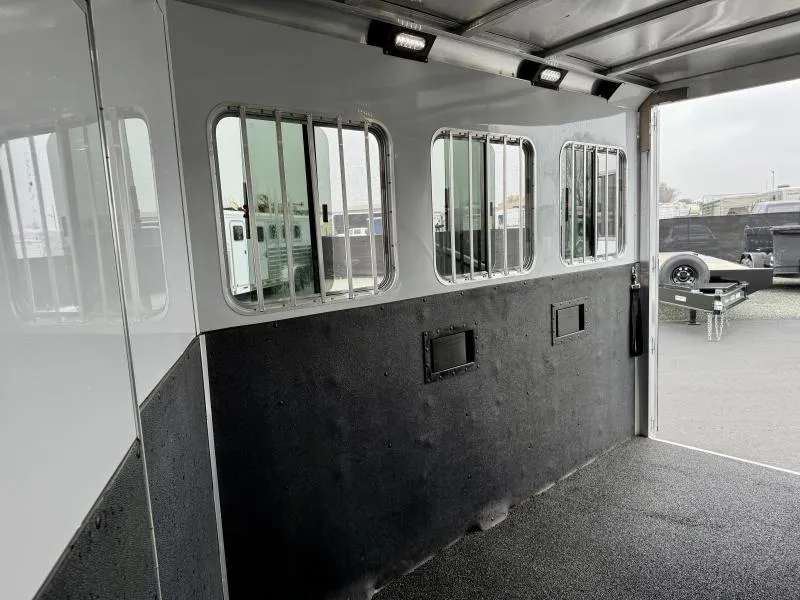 used Horse Trailers Exiss Trailers  for sale, in Galt, CA Thumbnail 26