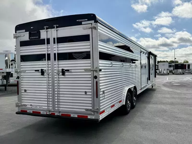new Horse Trailers Bison Trailers  for sale, in Galt, CA Thumbnail 9
