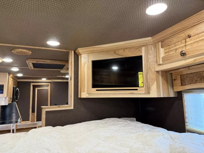 new Horse Trailers Merhow Trailers  for sale, in Galt, CA Thumbnail 8