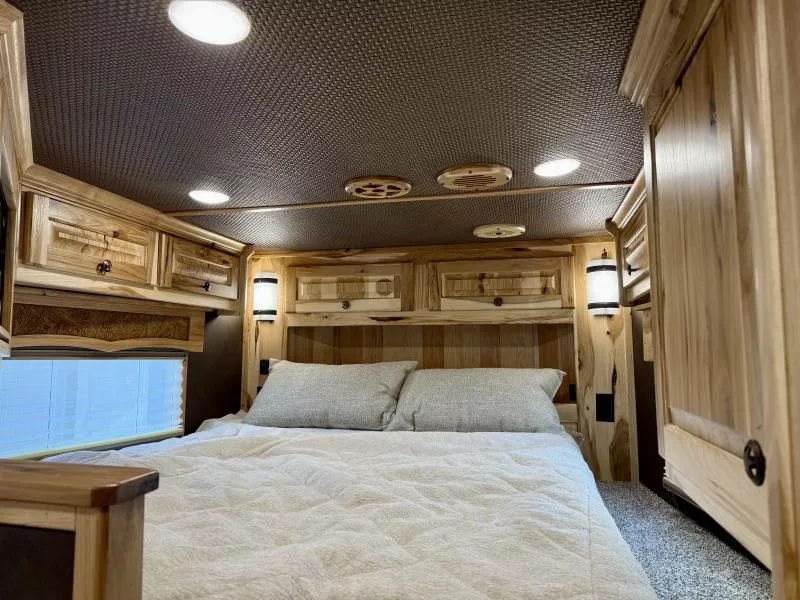 new Horse Trailers Merhow Trailers  for sale, in Galt, CA Thumbnail 6