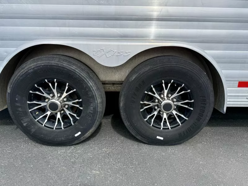 used Horse Trailers Exiss Trailers  for sale, in Galt, CA Thumbnail 19