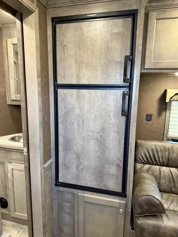 used Horse Trailers Merhow Trailers  for sale, in Galt, CA Thumbnail 10