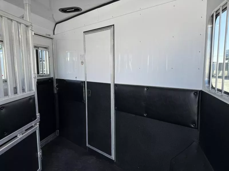 new Horse Trailers Merhow Trailers  for sale, in Galt, CA Thumbnail 31