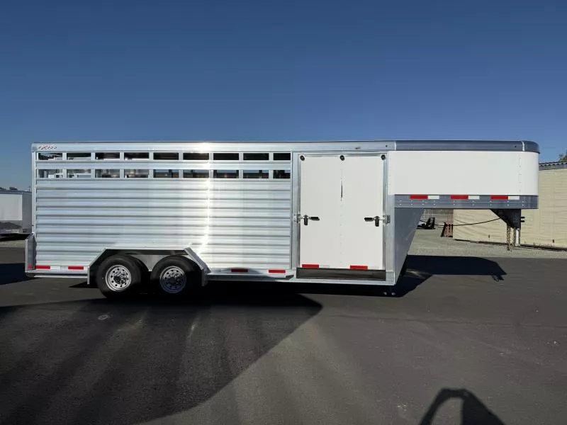 2026 Exiss STK7020 Livestock Trailer with Side Ramp