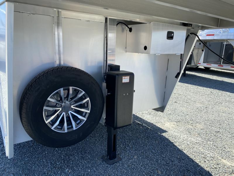 new Horse Trailers Exiss Trailers  for sale, in Galt, CA Thumbnail 2