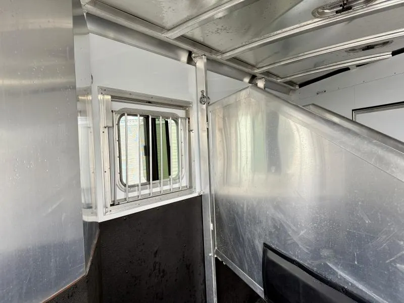 used Horse Trailers Exiss Trailers  for sale, in Galt, CA Thumbnail 23