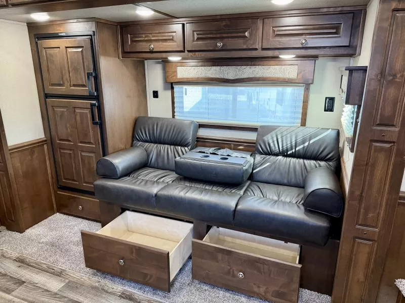 new Horse Trailers Merhow Trailers  for sale, in Galt, CA Thumbnail 7