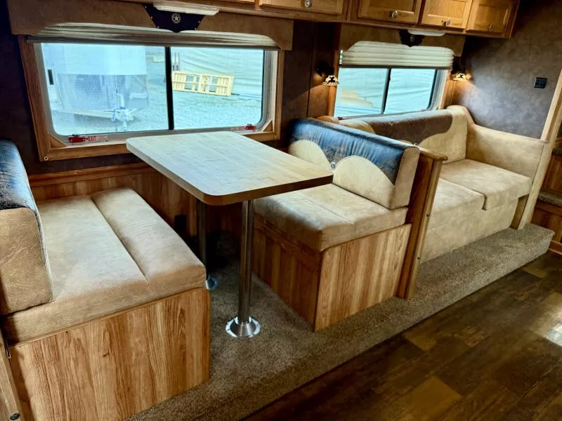 used Horse Trailers Exiss Trailers  for sale, in Galt, CA Thumbnail 5