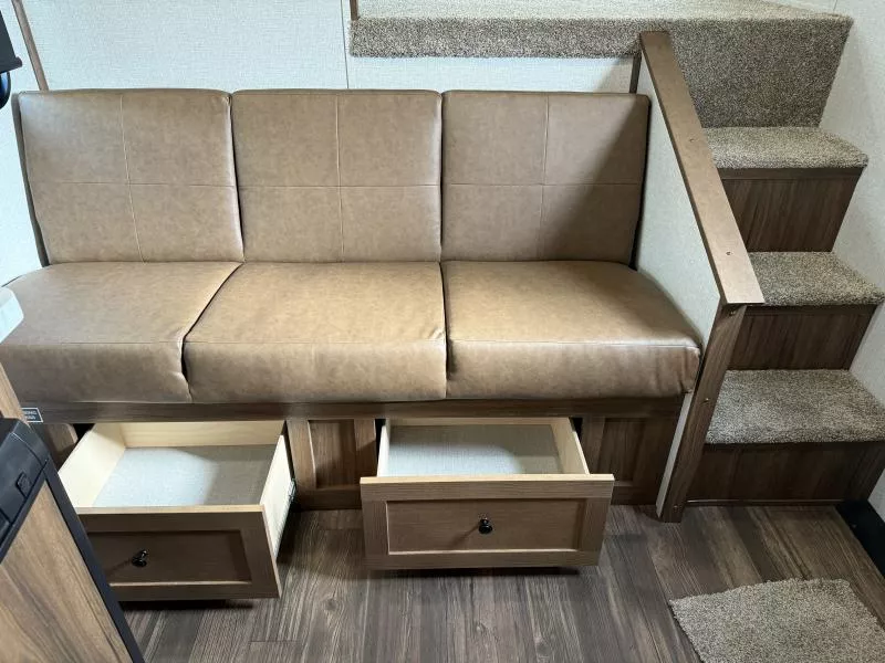 new Horse Trailers Bison Trailers  for sale, in Galt, CA Thumbnail 4