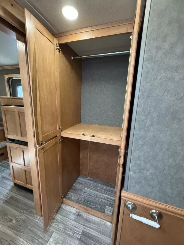 new Stock / Stock Combo Trailers Merhow Trailers  for sale, in Galt, CA Thumbnail 16