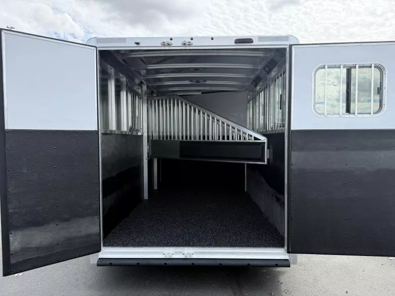 new Horse Trailers Exiss Trailers  for sale, in Galt, CA Thumbnail 9