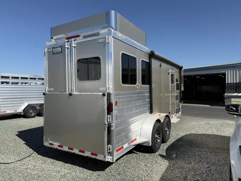 used Horse Trailers Exiss Trailers  for sale, in Galt, CA Thumbnail 18