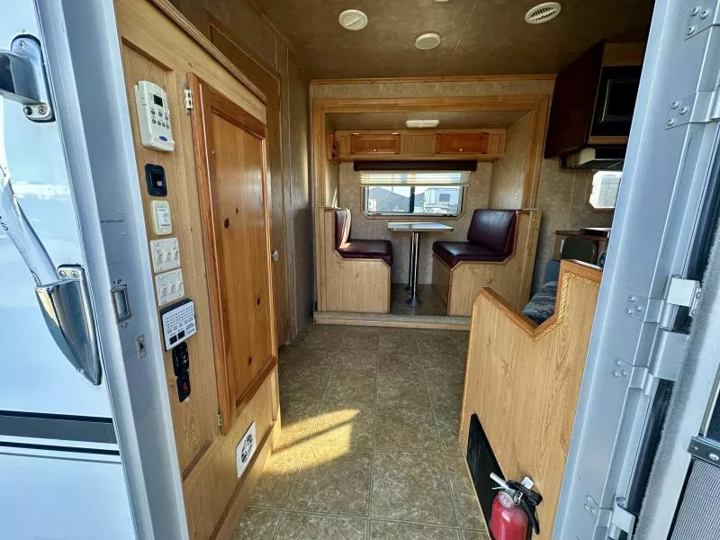 used Horse Trailers Exiss Trailers  for sale, in Galt, CA Thumbnail 8
