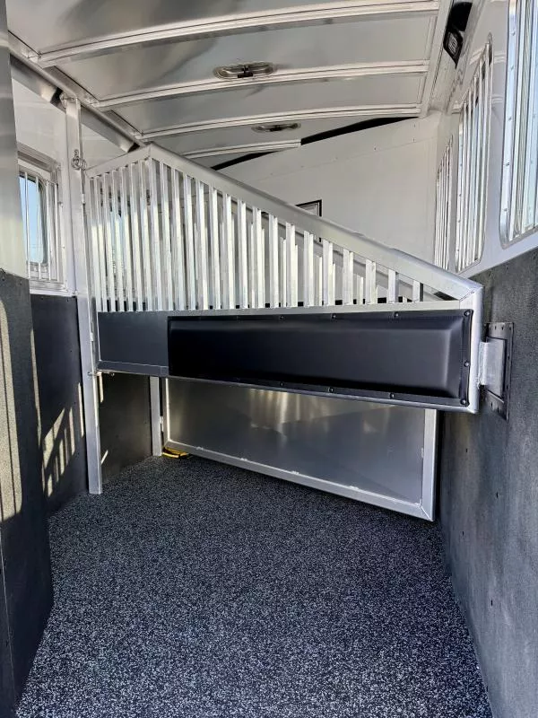 new Horse Trailers Exiss Trailers  for sale, in Galt, CA Thumbnail 17