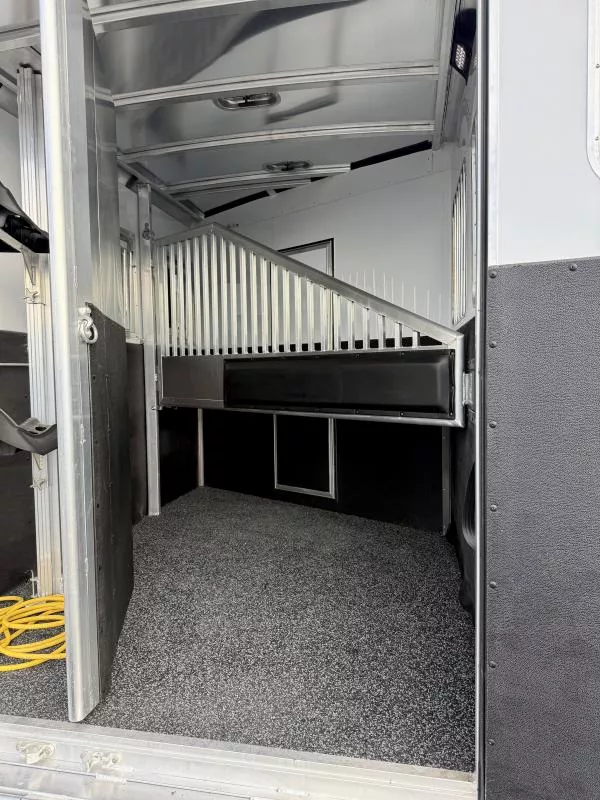 new Horse Trailers Exiss Trailers  for sale, in Galt, CA Thumbnail 18