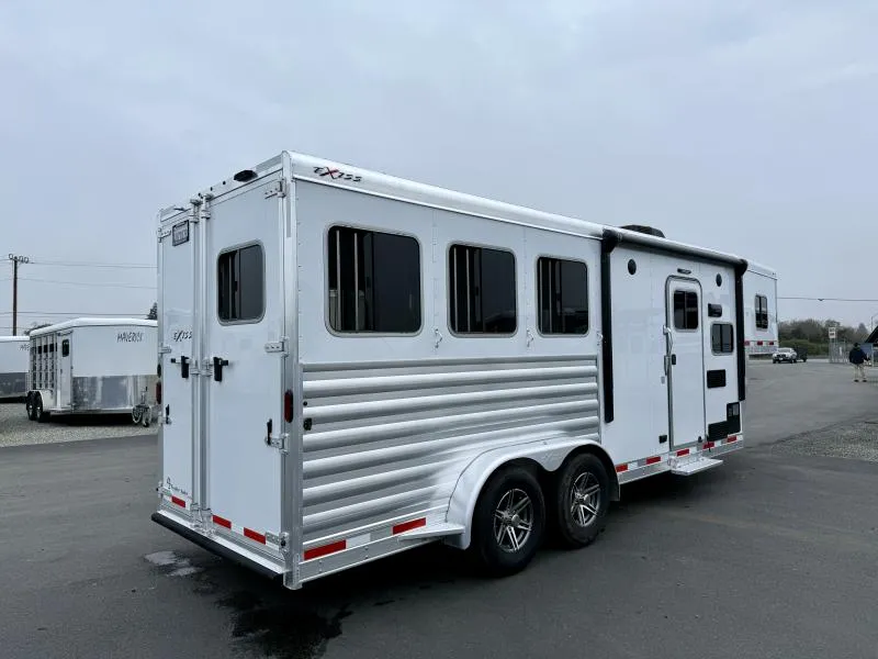 used Horse Trailers Exiss Trailers  for sale, in Galt, CA Thumbnail 18