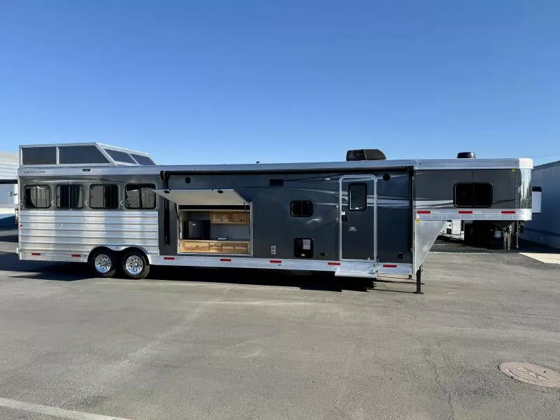 new Horse Trailers Merhow Trailers  for sale, in Galt, CA Thumbnail 2