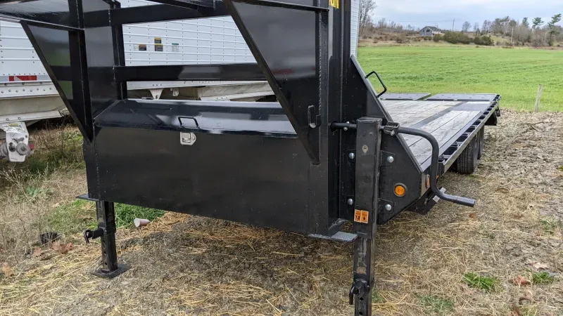 2025 BigTex 25ft Gooseneck Trailer