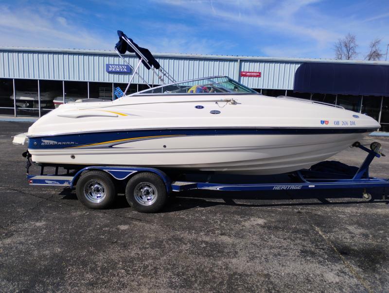 2003 Chaparral SSI  Cuddy Cabin UZN4525m2hy5