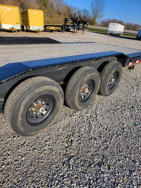used Equipment / Flatbed Trailers Load Trail  for sale, in Lebanon, IL Thumbnail 3