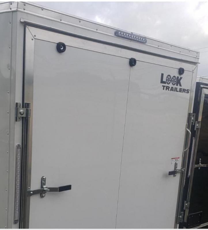 new Cargo (Enclosed) Trailers Look Trailers  for sale, in Fort Worth, TX Thumbnail 2