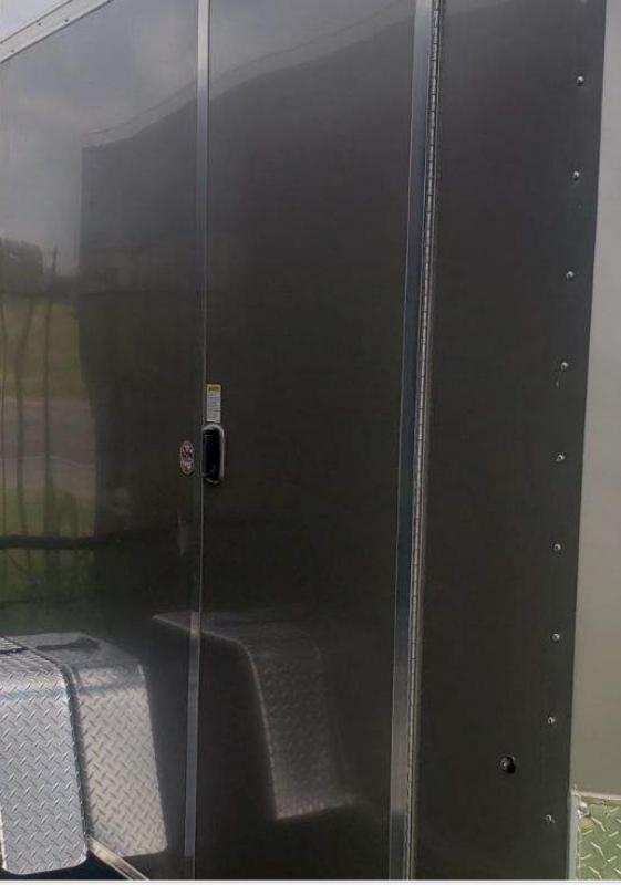 new Cargo (Enclosed) Trailers Look Trailers  for sale, in Fort Worth, TX Thumbnail 10