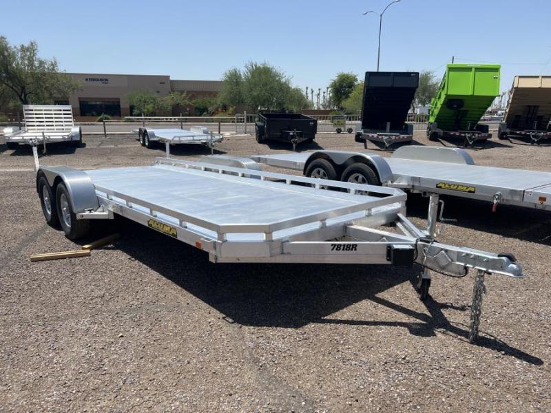 2023 Aluma 7818R