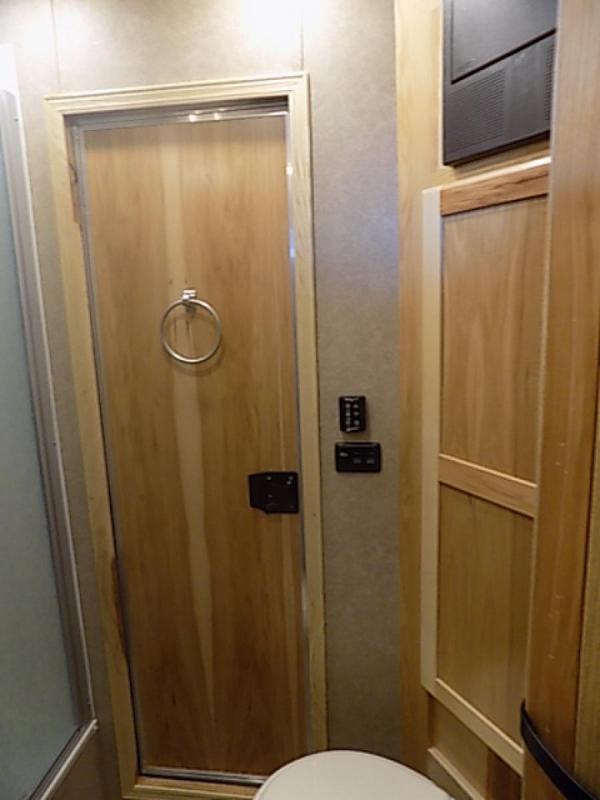 new Horse Trailers Lakota  for sale, in Culpeper, VA Thumbnail 46
