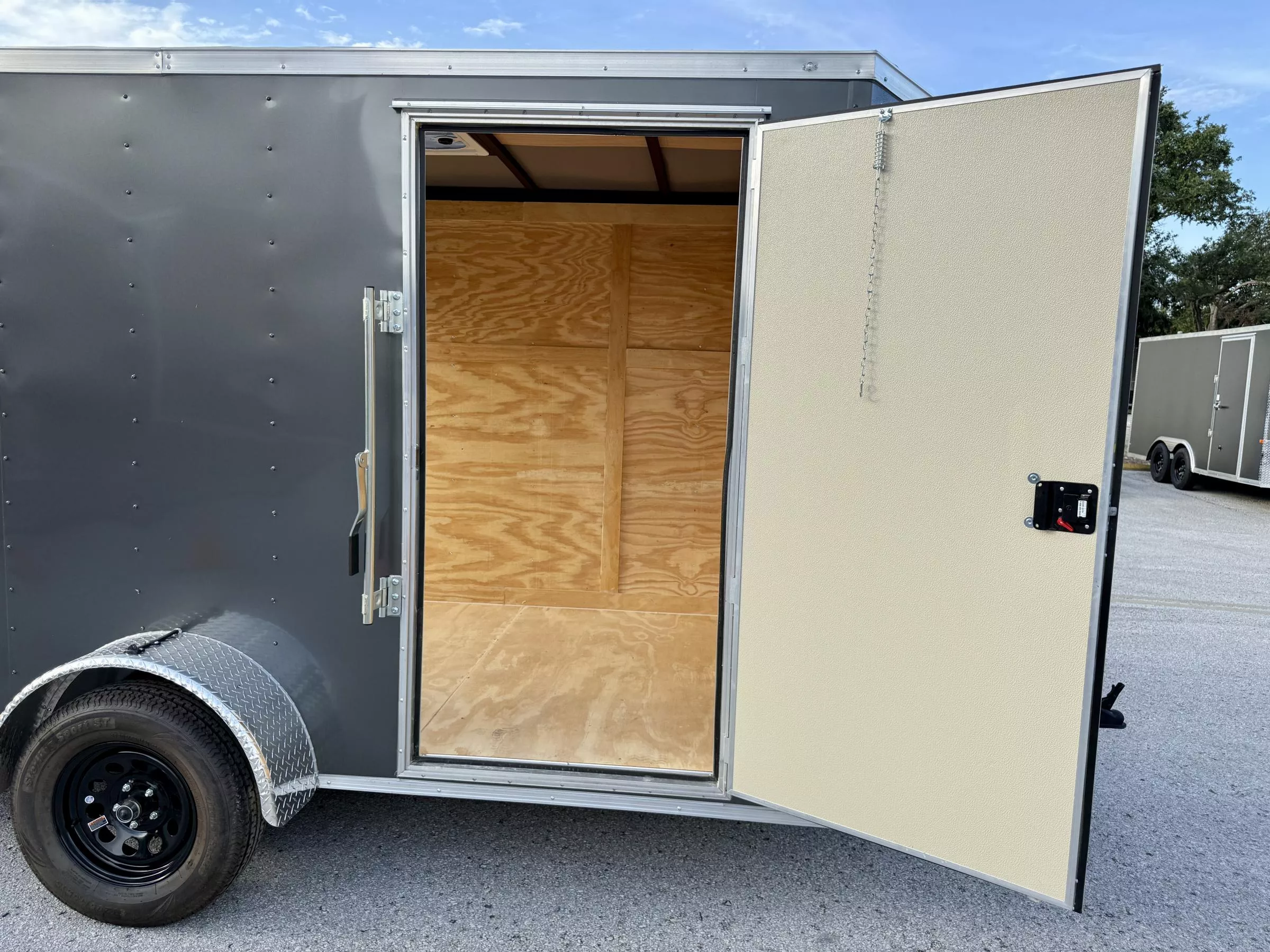 new Cargo (Enclosed) Trailers Rock Solid Cargo  for sale, in Zephyrhills, FL Thumbnail 4