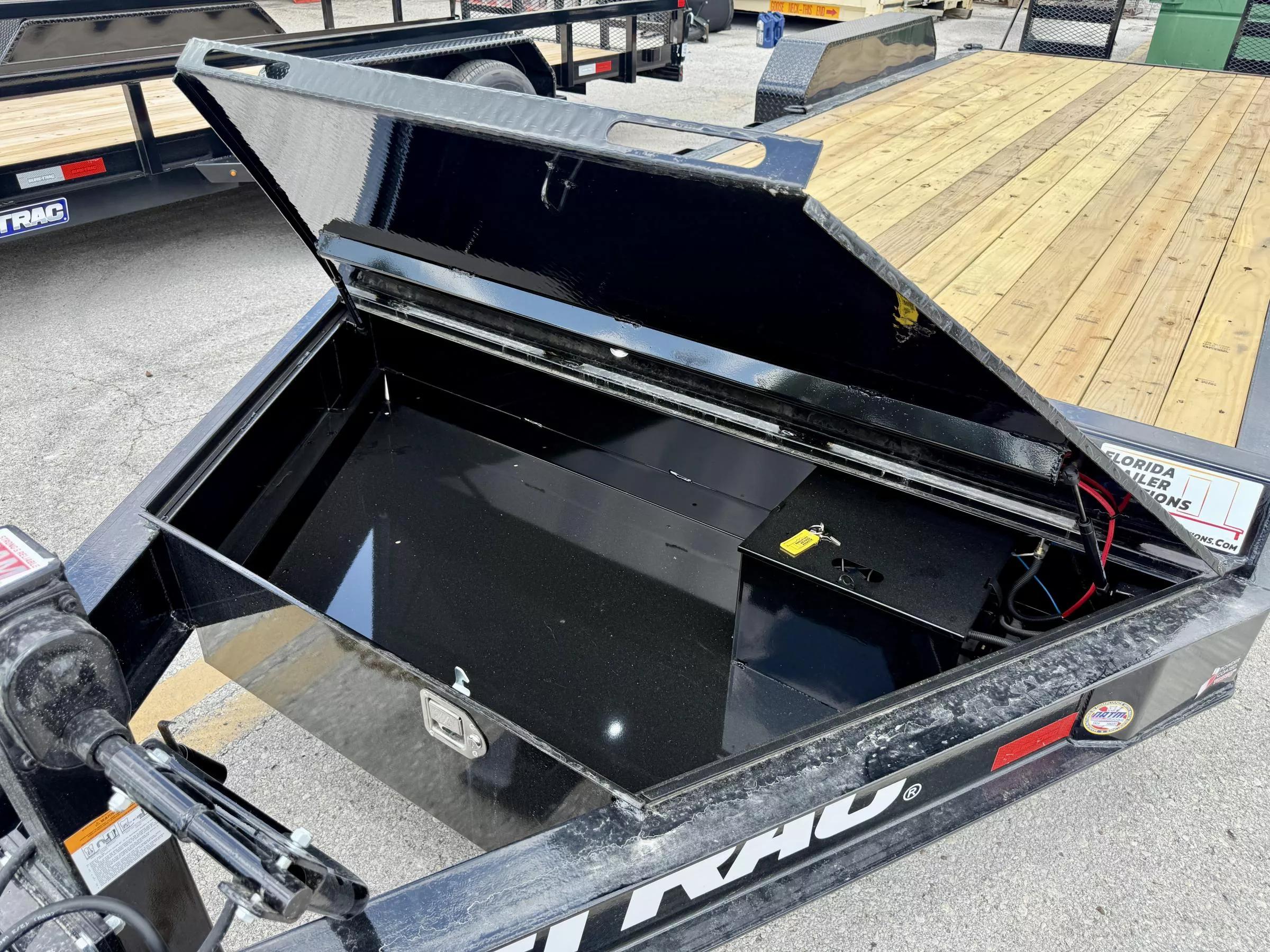 new Equipment / Flatbed Trailers Sure-Trac  for sale, in Zephyrhills, FL Thumbnail 8