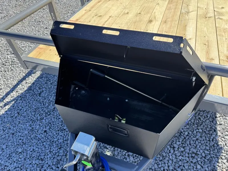 new Utility Trailers Diamond C Trailers  for sale, in Leeds, AL Thumbnail 4