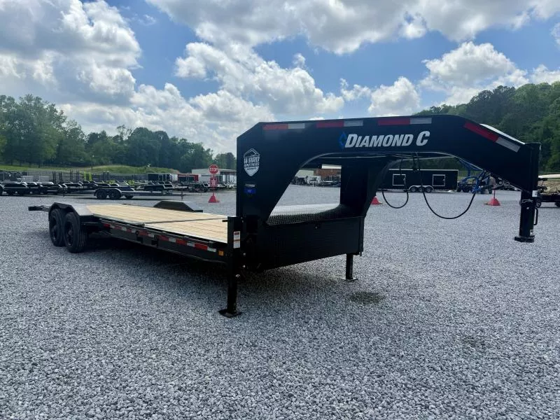 2025 Diamond C Trailers HDT210 26ft 20K Low Pro Gooseneck Equipment Trailer