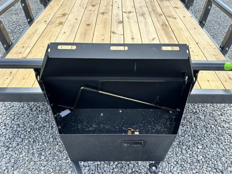 new Utility Trailers Diamond C Trailers  for sale, in Leeds, AL Thumbnail 4