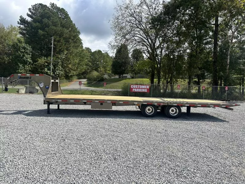 new Equipment / Flatbed Trailers Diamond C Trailers  for sale, in Leeds, AL Thumbnail 4
