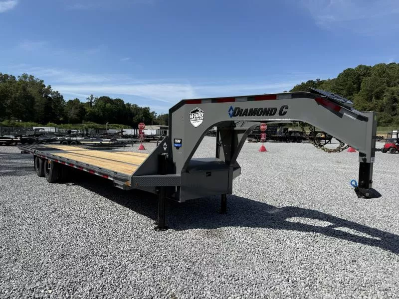 2026 Diamond C Trailers FMAX212 32ft 25K Hydraulic Dove Gooseneck Equipment Trailer