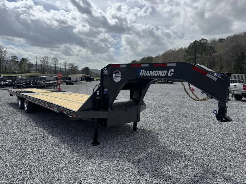 2026 Diamond C Trailers FMAX212 32ft 25K Hydraulic Dove Pacesetter Edition Gooseneck Equipment Trailer